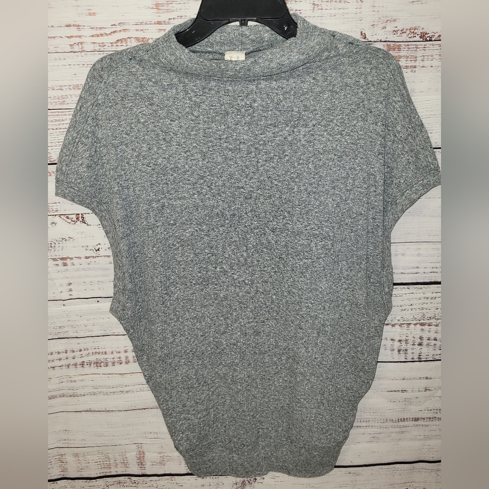We the free M Sleveless Tunic Sweater Gray